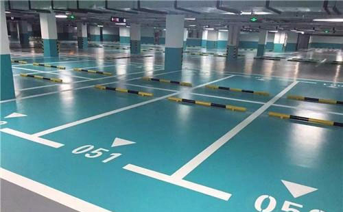 镜铁区镜铁区环氧地坪中涂：构筑坚固地面的关键环节